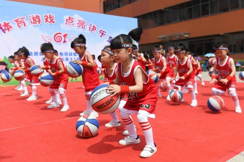 基米希达成欧冠生涯百场里程碑，成拜仁队史第五人