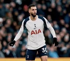 弗拉霍维奇在尤文前20场欧冠打入9球，仅次于C罗和伊瓜因