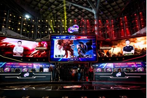 许多球迷直 许多球迷直