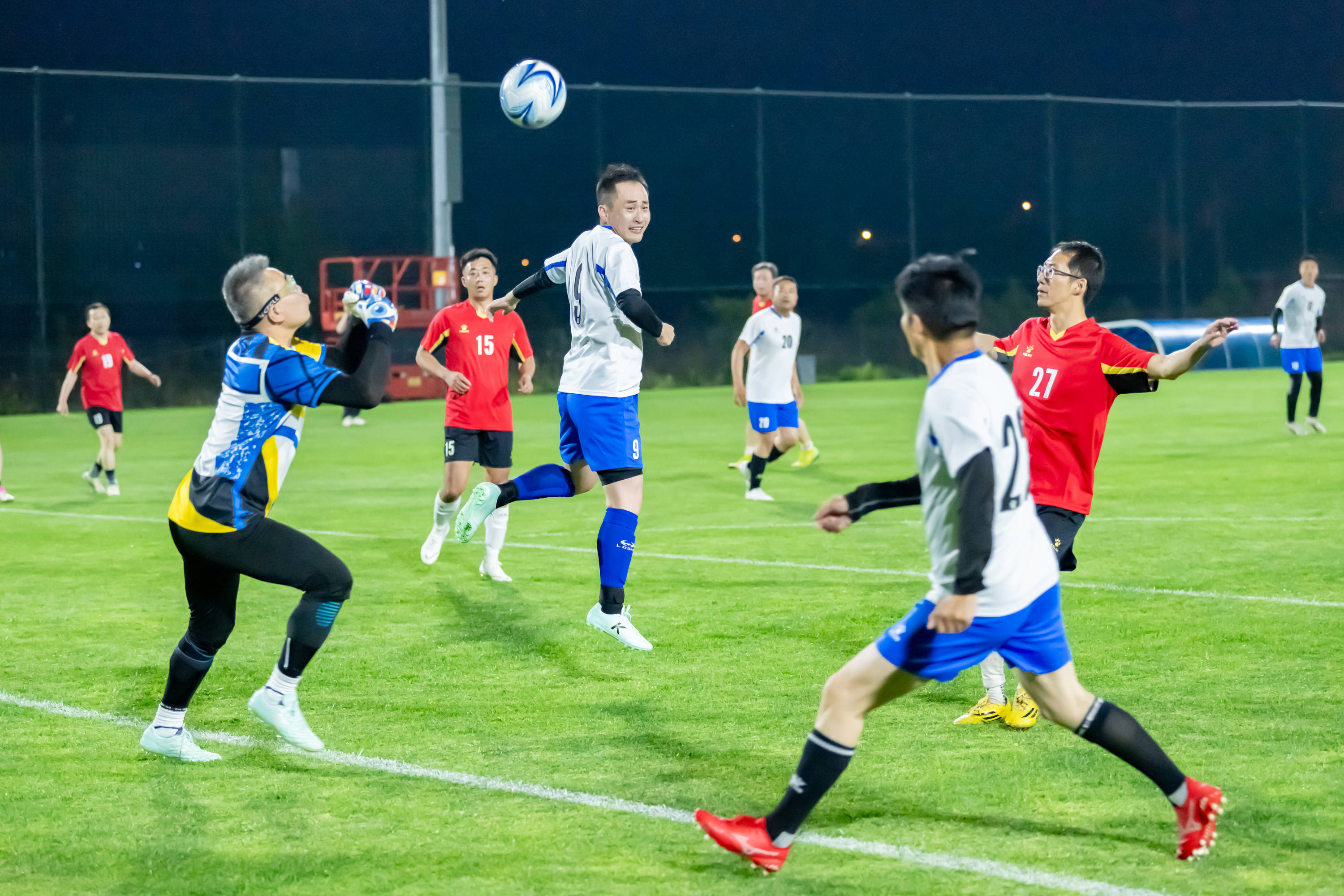 胁的攻势 胁的攻势